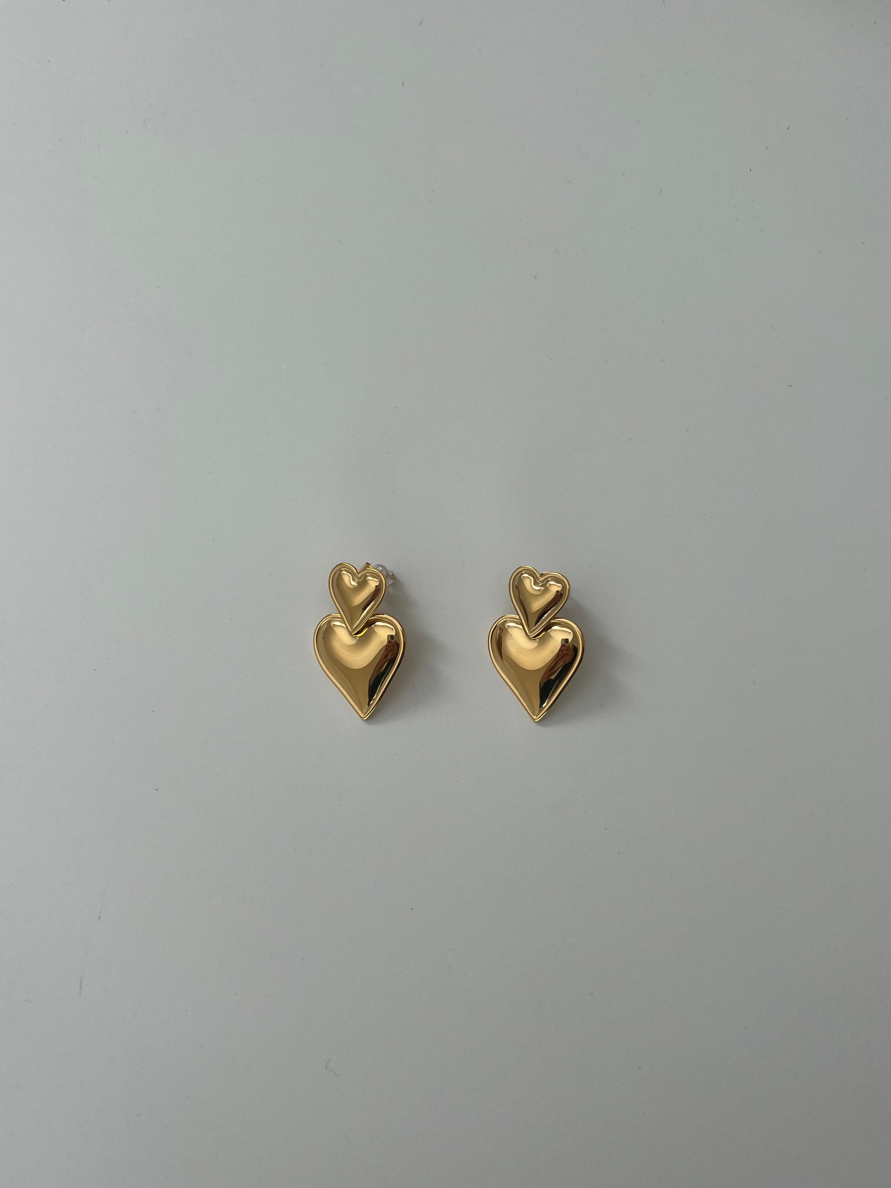 amour earrings